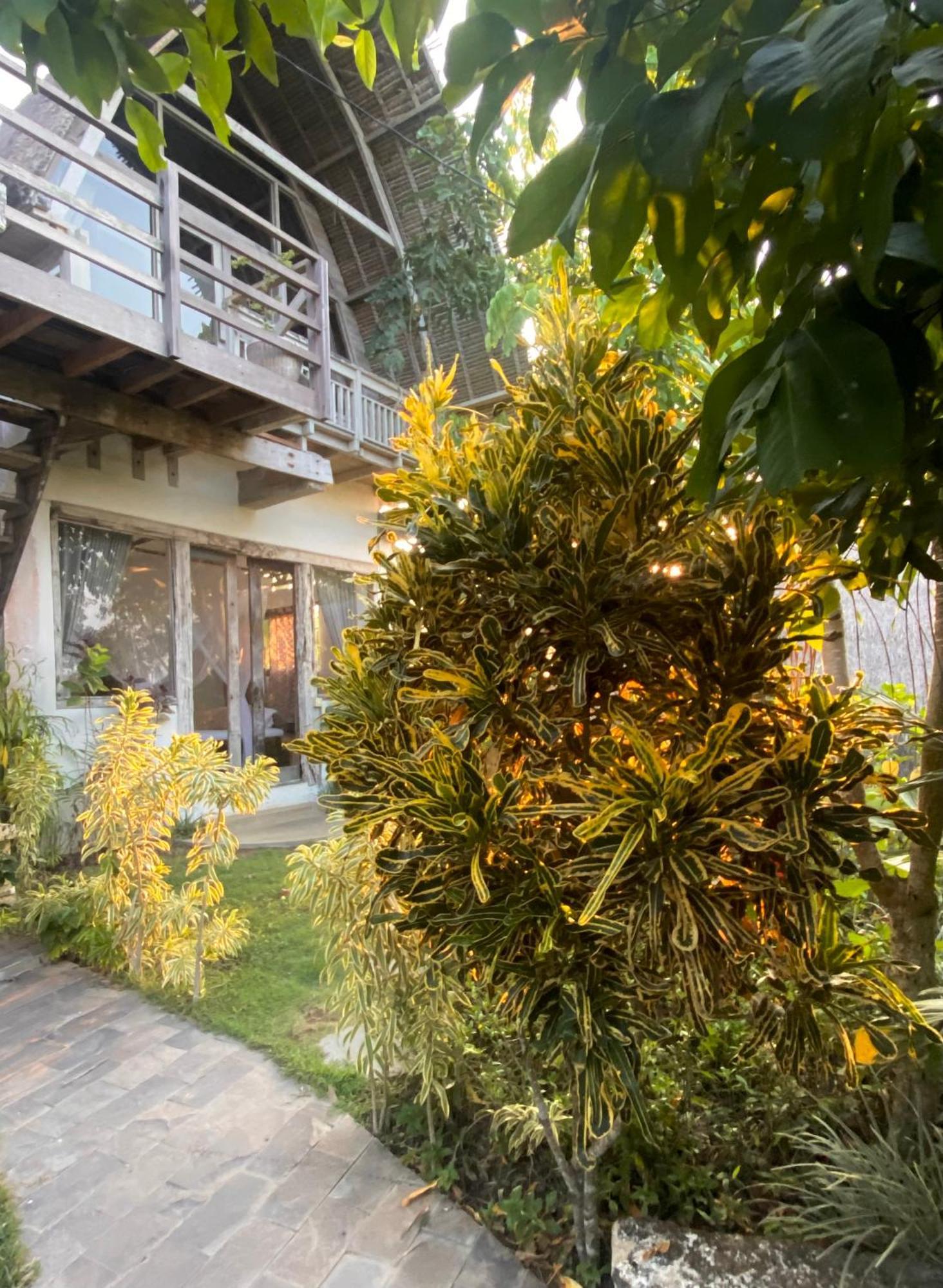 Vertical House Bali Uluwatu Buitenkant foto