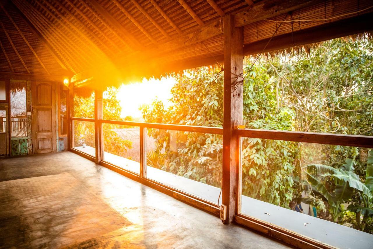 Vertical House Bali Uluwatu Buitenkant foto