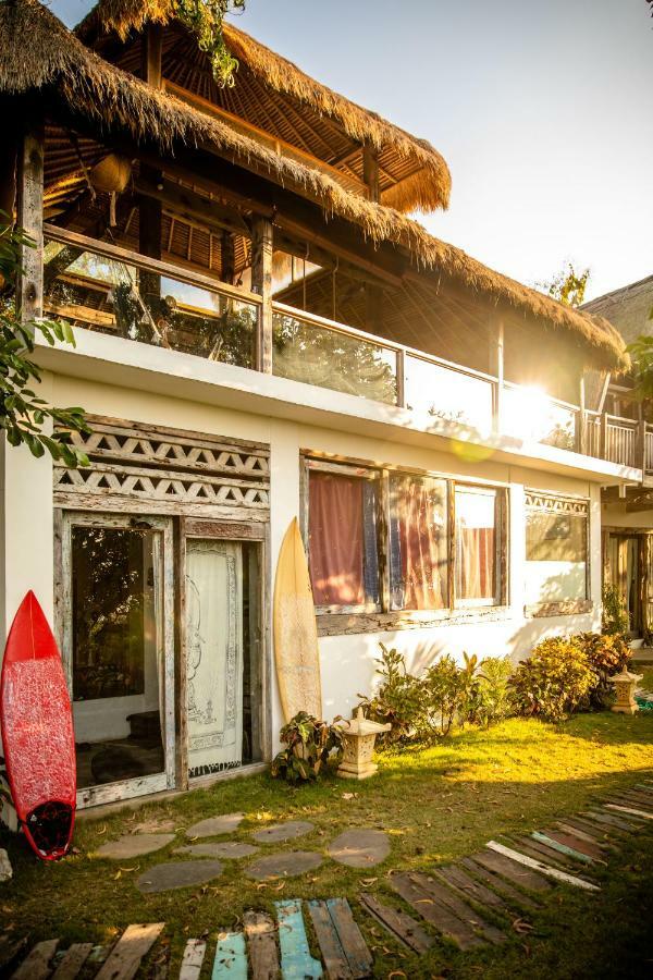 Vertical House Bali Villa Uluwatu Buitenkant foto